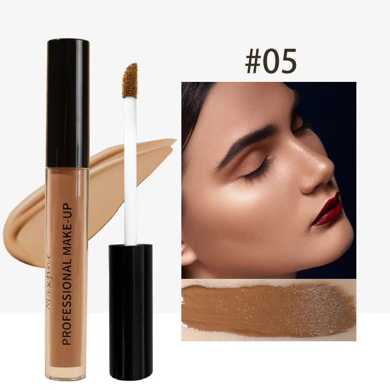 Corrector Líquido en Pluma MAXFINE - Cobertura Total