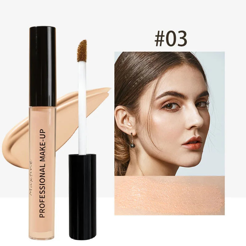 Corrector Líquido en Pluma MAXFINE - Cobertura Total